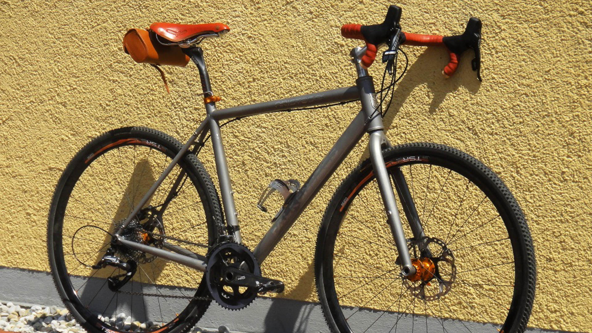Falkenjagd_Aristos_CX_Sram_Force_28_Cross_tune_orange_2015_04_web