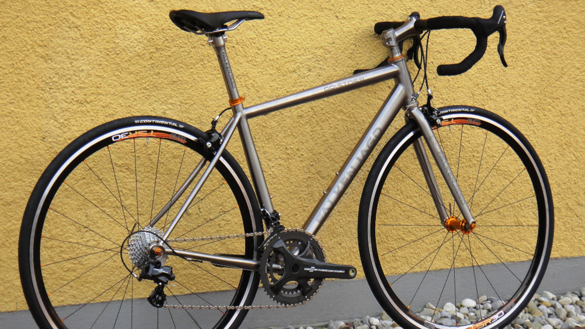 Falkenjagd_Aristos_ST_Campagnolo_Chorus_22speed_tune_orange_2016_03_web