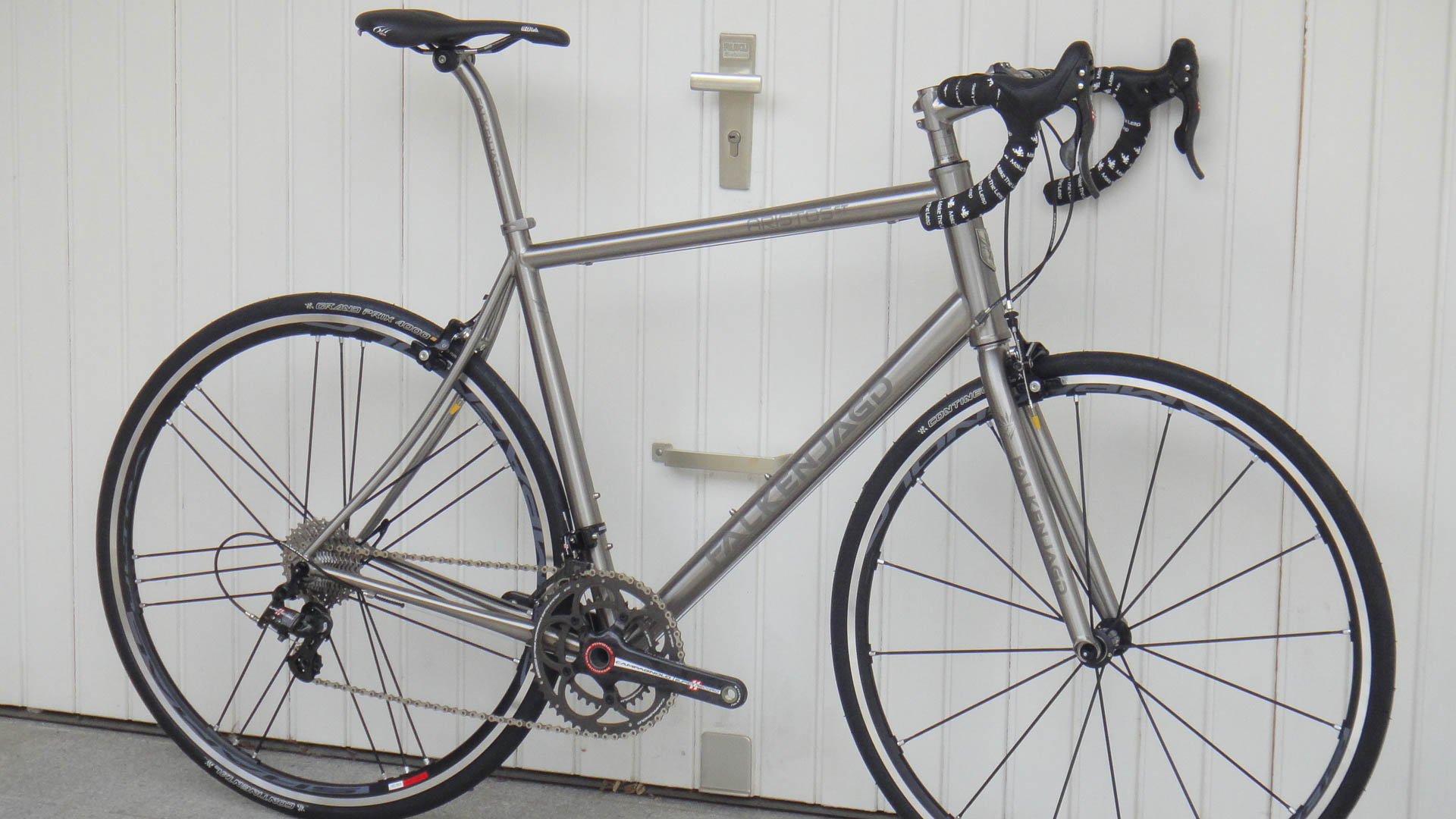 Falkenjagd_Aristos_ST_titanium_Super_Record_XL27_web
