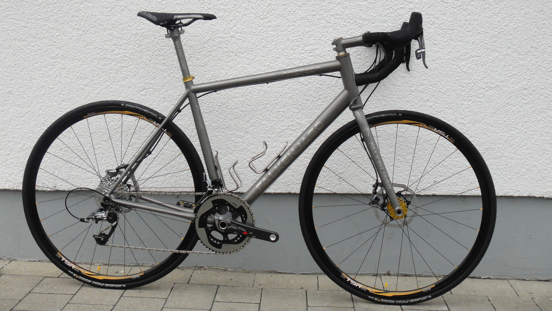 Falkenjagd_Titan_Bikes_Aristos_RS_disc_Sram_2015_red22_1.jpg1_web