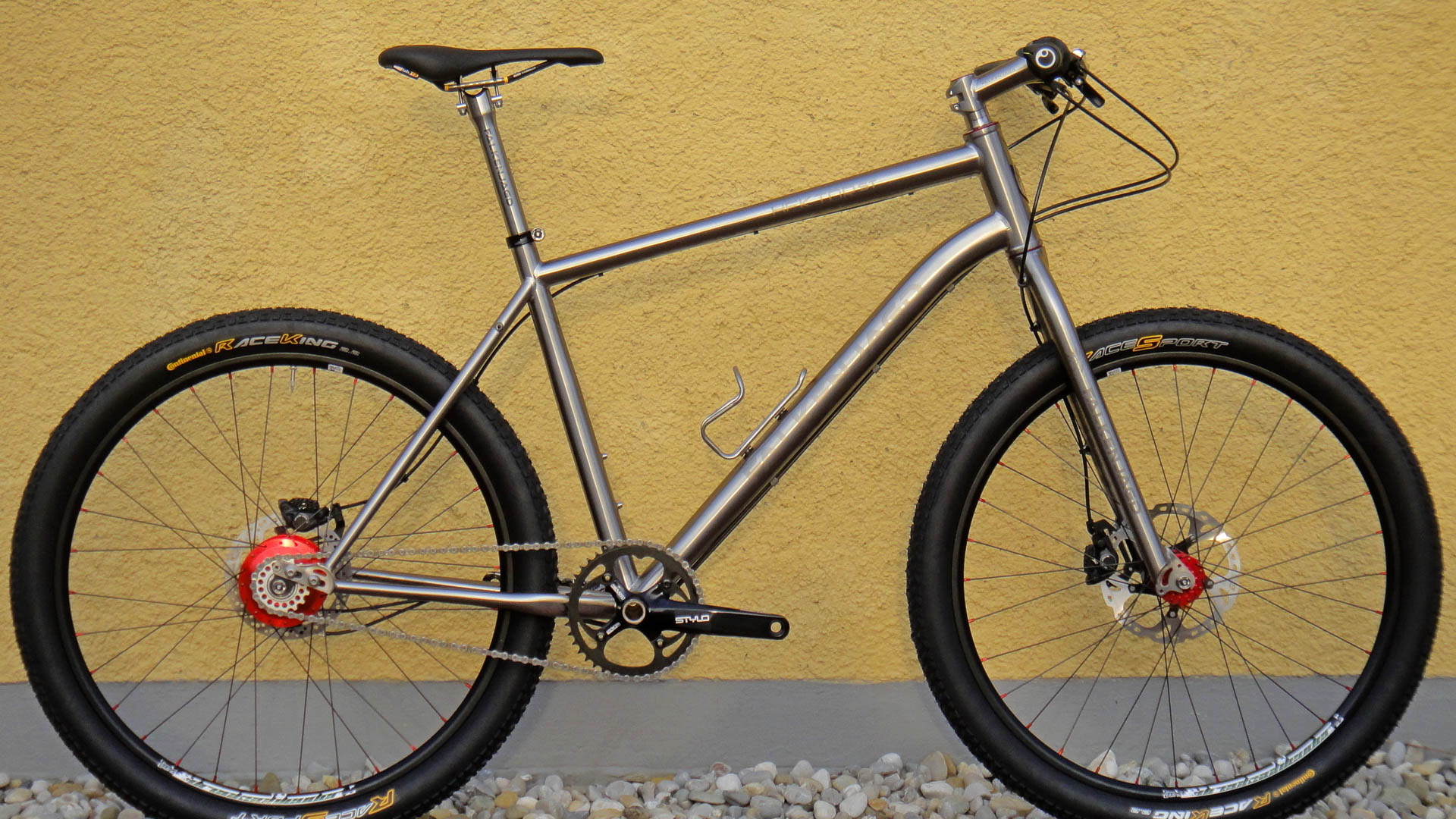 Falkenjagd_Titan_Bikes_Hektor_ST_26inch_Rohloff_2015_web 2