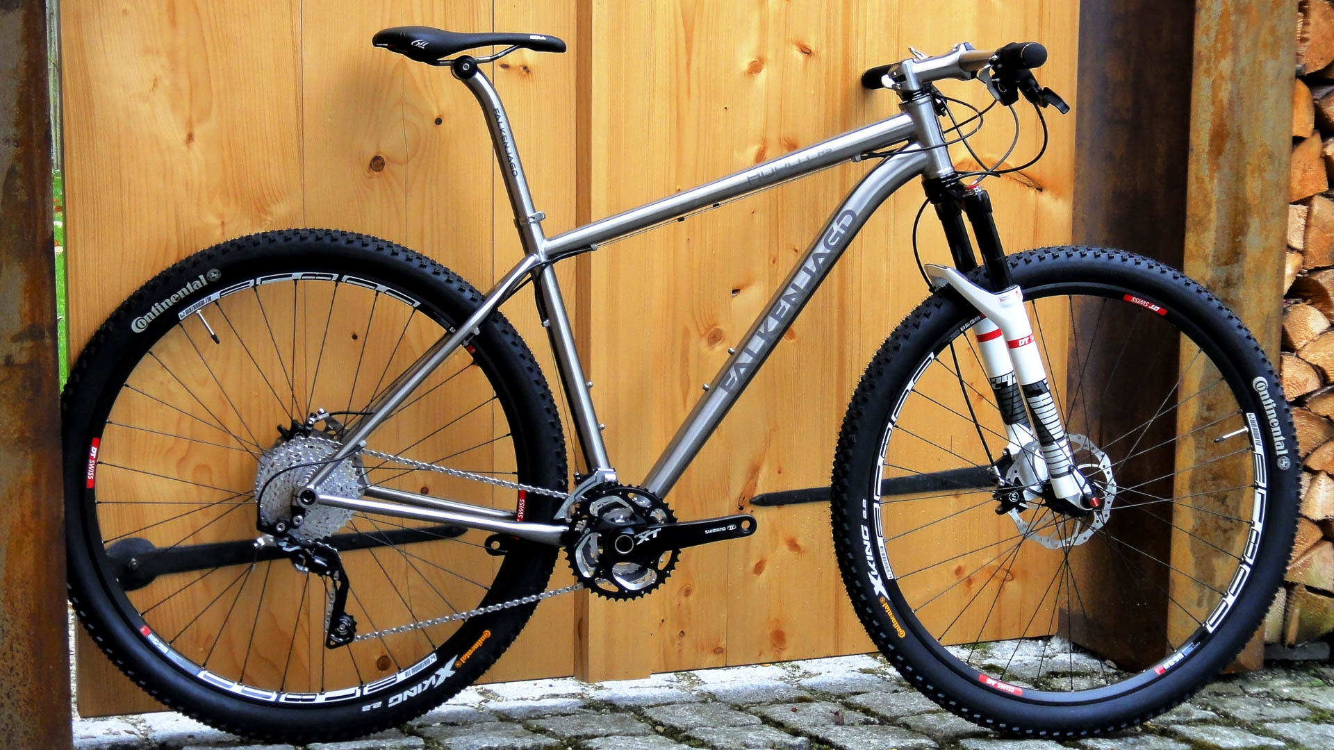 Falkenjagd_Titanium_Hoplit_RS_29er_Alex1_web