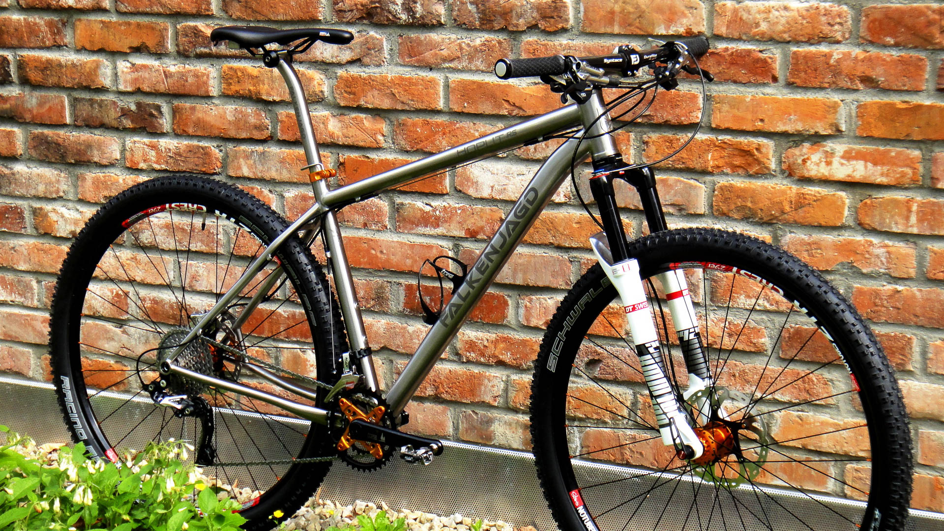 Falkenjagd_Titanium_Hoplit_RS_29er_Tune_orange_edition_web